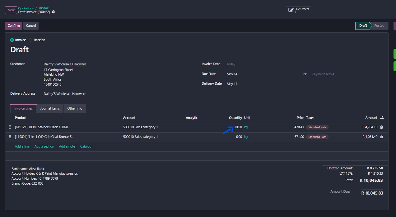 Live Odoo — Draft invoice showing ordered quantity 10, not delivered quantity 9